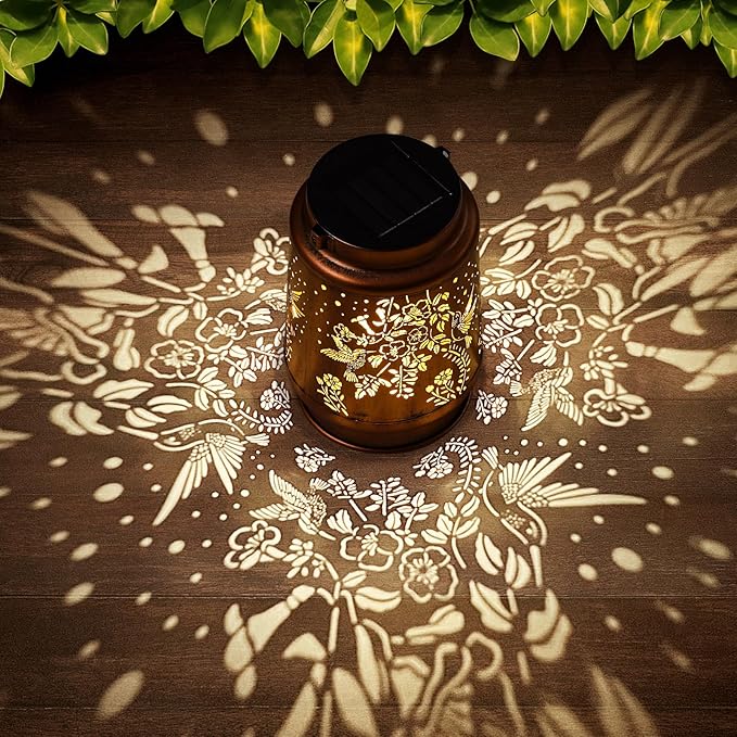 Solar Lanterns Outdoor Waterproof Hummingbird Garden Decorations Gifts for Women Gifts for Mom Grandma Birthday Gifts Hanging Solar Lanterns Outdoor for Patio Decoration, Deck, Lawn, Passageway