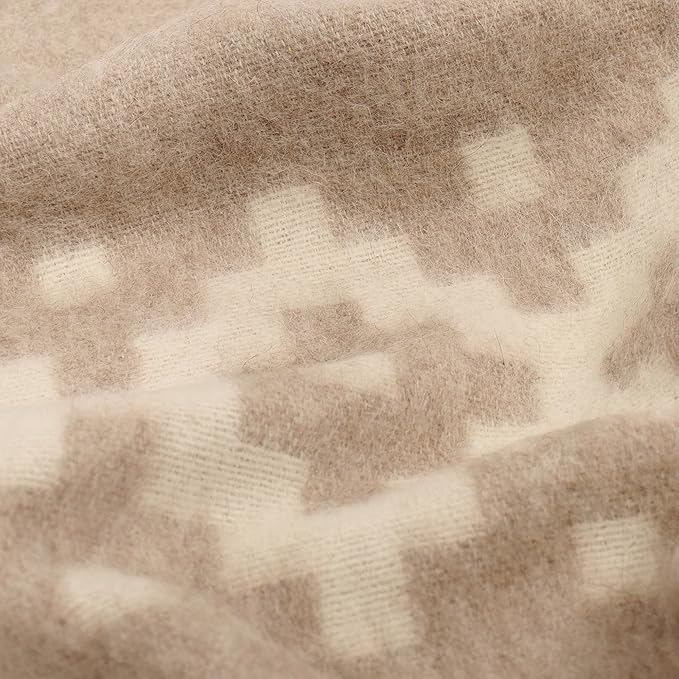 Thick Alpaca Wool Blanket Heavyweight Camping Outdoors Indoors Soft Peruvian Blankets Queen Size Ethnic Design (Beige - Ivory, Queen)