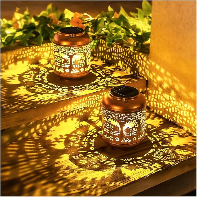 Pig Solar Lanterns Outdoor Waterproof Hanging Solar Lights Pig Gifts for Women Men Mom Metal Decorative LED Outdoor Lanterns for Patio, Lawn, Landscape, Garden Decor, Yard Decorations