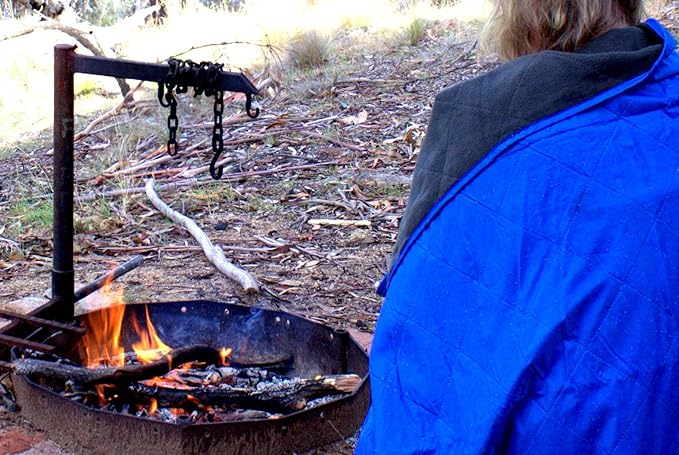 DOWN UNDER OUTDOORS Large Waterproof Windproof Extra Thick 350 GSM Quilted Fleece, or Sherpa Stadium Blanket