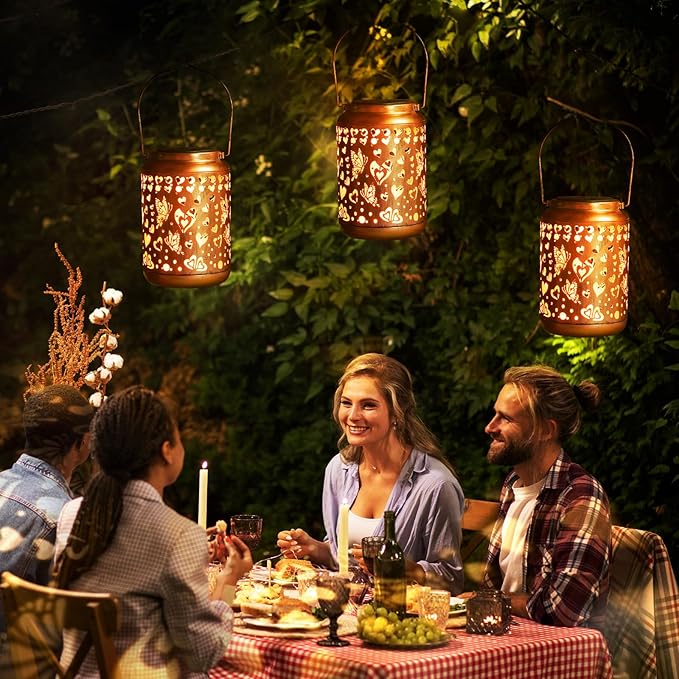 Solar Lanterns Outdoor, Love Mom Lantern Garden Decor Waterproof Decor Light Hanging Solar Lights Yard Decor, Gifts for Women, Gifts for Mom, Gifts for Grandma