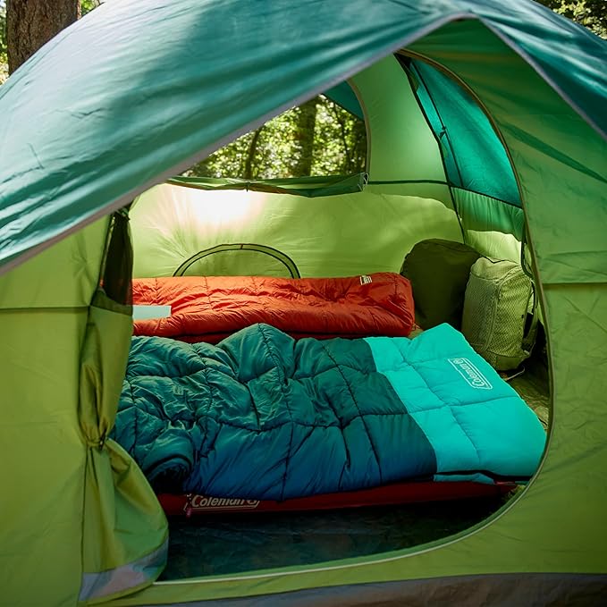 Coleman Kompact 20°F/30°F/40°F Sleeping Bag, Cool-Weather Adult Sleeping Bag with Heat Retention, Stuff Sack, & Snag-Free Zipper, Great for Camping, Sleepovers, Guests & More