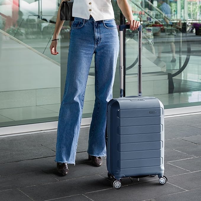 Traveler's Choice Pagosa Hardshell Expandable Luggage with Spinner Wheels, Slate Blue, 26-Inch Medium