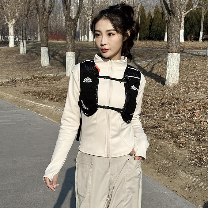 TRIWONDER Hydration Backpack Lightweight Water Pack for Men Women Hydration Pack for Cycling, Running, Hiking and Biking