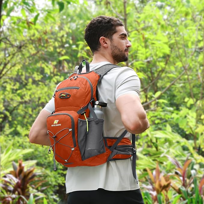 N NEVO RHINO Hydration Backpack, 18L Multipurpose Hiking Backpack with 3L Water Bladder, Water Backpack Insulated Hydration Pack Ideal for Hiking and Cycling
