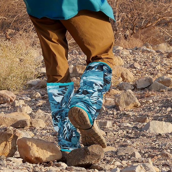 Waterproof Adjustable Leg Gaiters for Men and Women Snow Boot Gaiters for Hiking in Hunting Sand and Mud Mountain Climbing or Snowshoeing