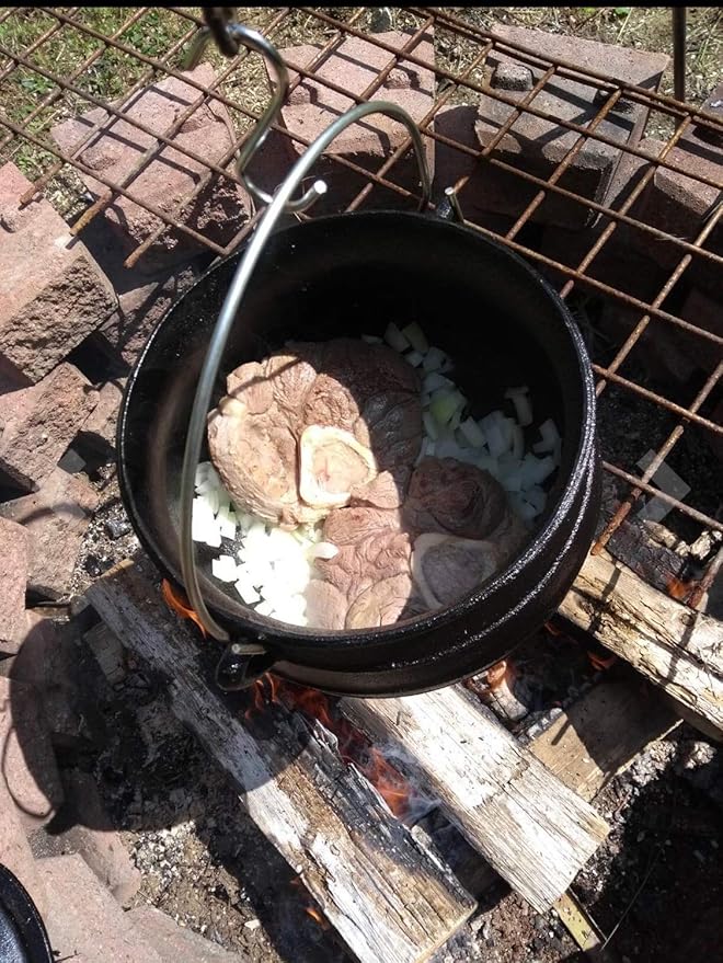 Cuisiland 8.5QT Cast Iron Potjie Cauldron Pot with Lid & 3 Legs – Pre-Seasoned South African-Style Campfire Pot for Outdoor Cooking, Soups, Stews & Braising – Heavy-Duty Cast Iron Dutch Oven