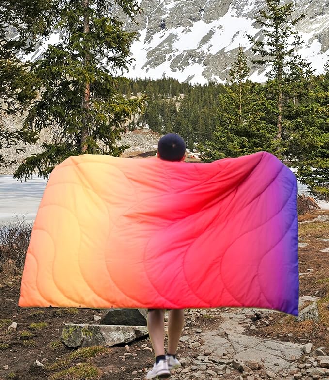 Outdoor Puffy Camping Blanket, Lightweight Down Alternative Puffy Waterproof Stadium Blanket with Portable Bag, Lightweight Camping Blanket for 2 People, Cold Weather, Sports, Travel, Car, 79*54 inch