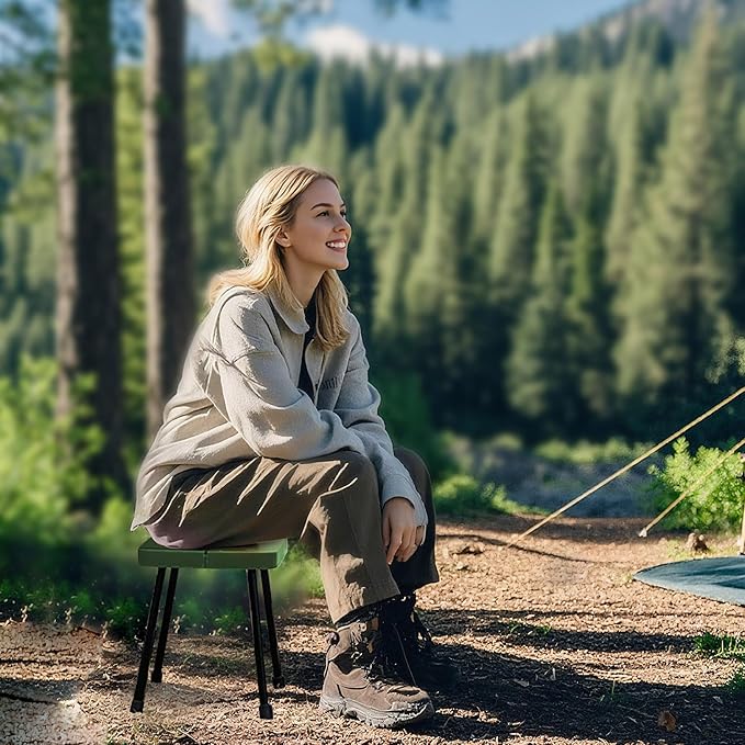 10 Inch Portable Folding Stool for Camping, Gardening, BBQ, and Outdoor Activities (Green)
