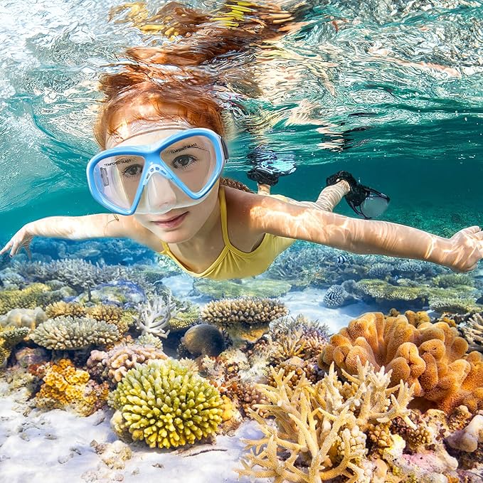 Kids Swim Goggles Snorkel Diving Mask for Boys Girls Ages 5-15, Two-Color Anti-Fog Swimming Goggles with Nose Cover