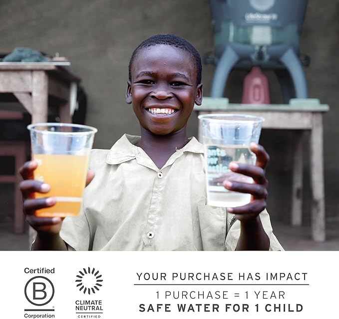 LifeStraw Go Series — Insulated Stainless Steel Water Filter Bottle for Travel and Everyday Use Removes Bacteria, Parasites and Microplastics, Improves Taste, 24oz Polar White