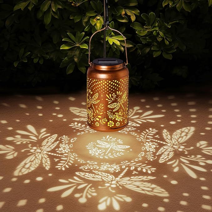 Dragonfly Solar Lanterns Outdoor Waterproof Garden Decor Hanging Solar Lights Gifts for Women Mom Grandma Metal Garden Decorative Lights for Yard, Backyard, Patio, Porch