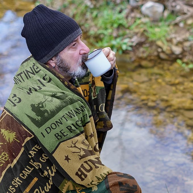 Hunting Gifts for Men, Hunting Gift Blanket 60"x50", Gifts for Hunters, Hunter Present for Dad/Gandpa, Hunting Decor