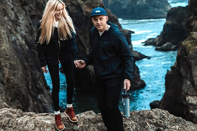 HYDRO CELL Stainless Steel Insulated Water Bottle with Straw - For Cold & Hot Drinks - Metal Vacuum Flask with Screw Cap and Modern Leakproof Sport Thermos for Adults (Graphite 18oz)