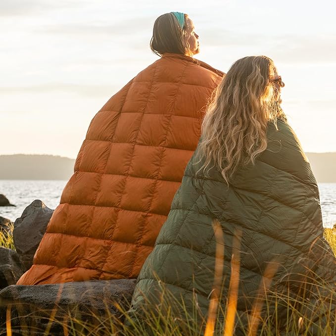 Horizon Hound Down Camping Blanket - Outdoor Travel Quilt | Sustainable, Insulated, Lightweight & Warm Gear for Sleep, Camping, Stadium, Hiking & Festivals | Water Resistant, Packable & Compact