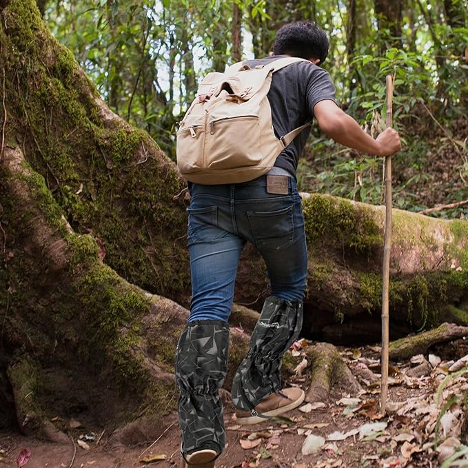 Waterproof Adjustable Leg Gaiters for Men and Women Snow Boot Gaiters for Hiking in Hunting Sand and Mud Mountain Climbing or Snowshoeing