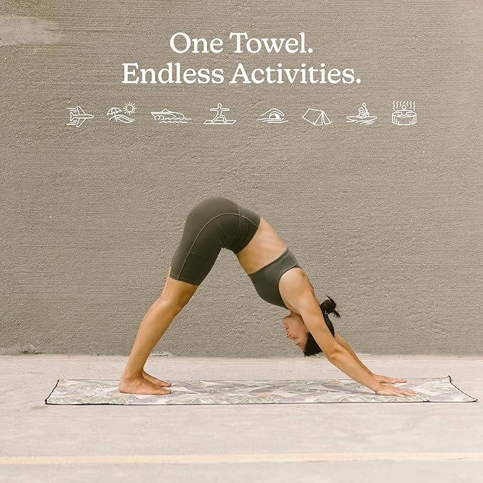 Nomadix Original Towel - Perfect for Beach, Pool, Travel, Camping, Yoga - Made with Recycled Materials - Super Absorbent - Sand Resistant - Banana Leaf Green - 72.5x30