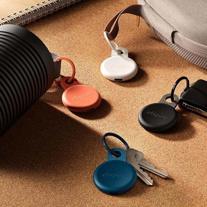 Chipolo LOOP - Rechargeable Bluetooth Tracking tag, Item Locator for Keys & Bags, Compatible with Apple Find My or Find Hub on Android, Out of Range Alerts for Android & Call Your Phone