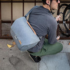 Peak Design Everyday Messenger V3 13L, Weatherproof Camera and Work Bag, Expandable, MagLatch Closure, Fits 13" Laptop