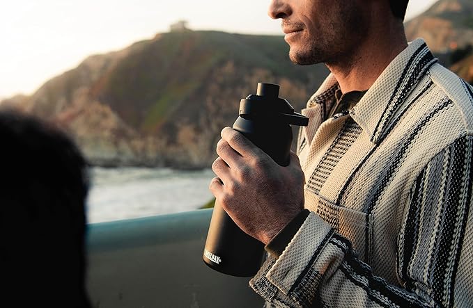 CamelBak Chute Mag Vacuum Insulated Stainless Steel Water Bottle