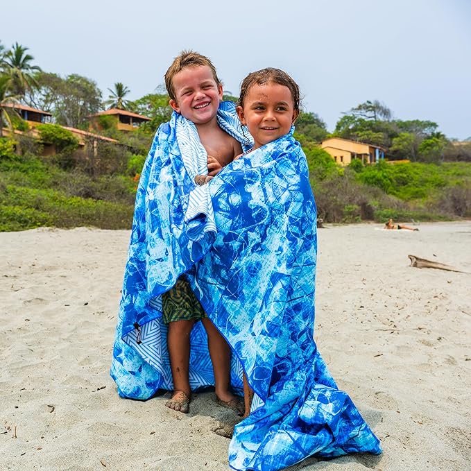 Quick Dry Towel Extra Extra Large 72x72 Inch - Microfiber Beach Towel - Perfect for Beach, Travel, Swimming, Pool, Yoga, Hiking, Camping - Lightweight, Fast Drying, Compact for Adults (Blue Wonder)